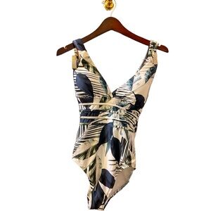 La Blanca Multistrap 1 piece swimsuit